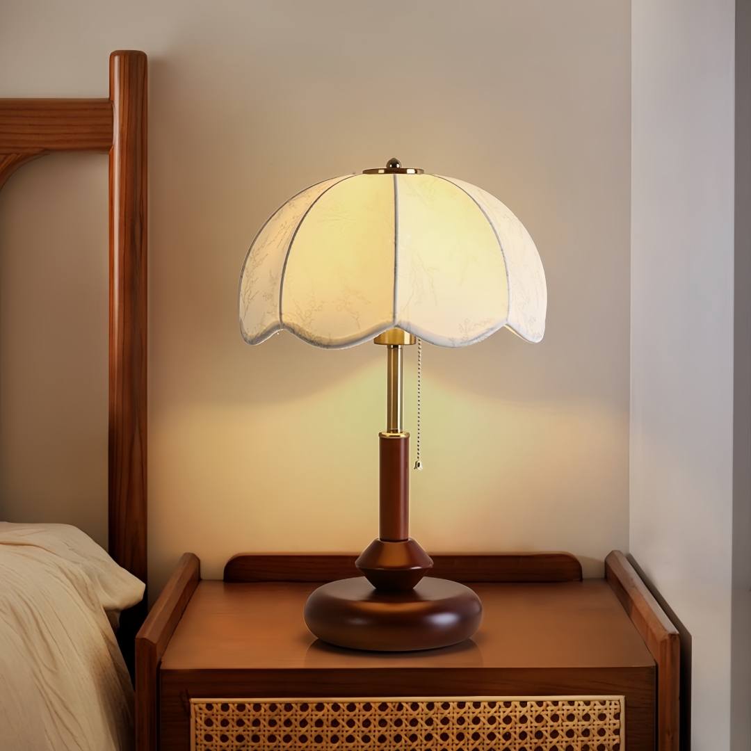 Luminária de Mesa Vintage com  - Home Textile avaliação e preço